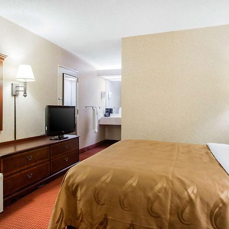 Quality Inn Mount Airy Mayberry Экстерьер фото